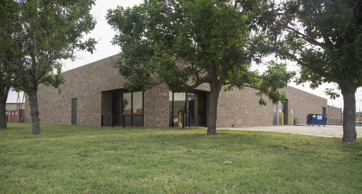 2106 E. Industrial Street, Wichita, KS W.A.M. Capital, LLC