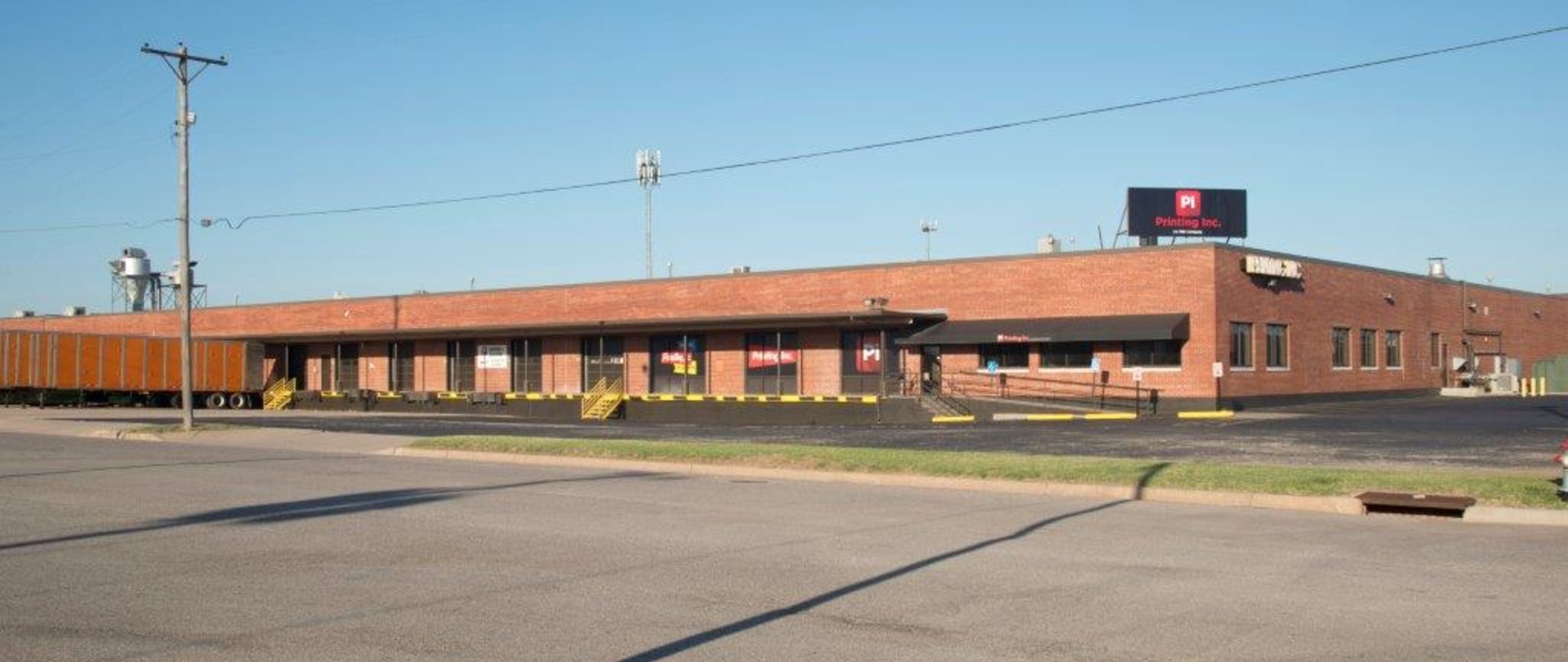 2901 S. Madison Avenue, Wichita, KS 67216